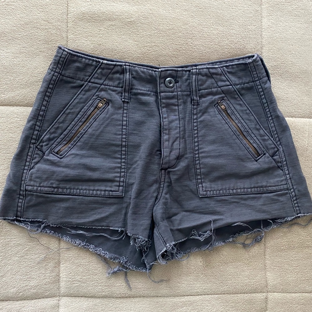 American Eagle Distressed Cargo Shorts